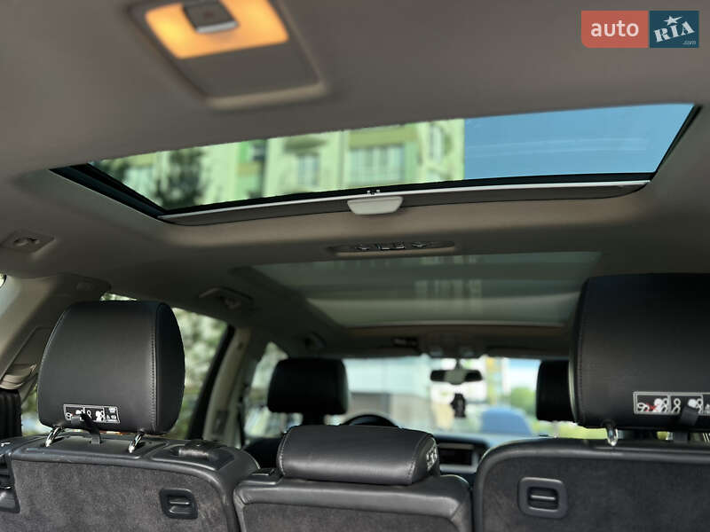 Позашляховик / Кросовер Audi Q7 2012 в Івано-Франківську