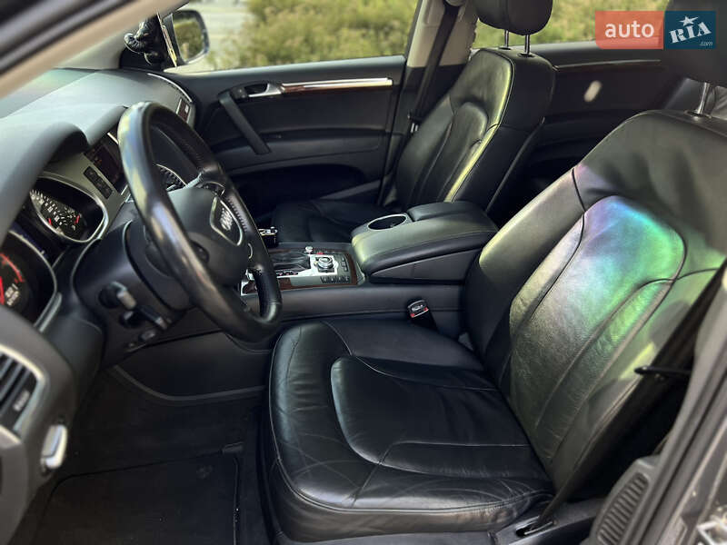 Позашляховик / Кросовер Audi Q7 2012 в Івано-Франківську
