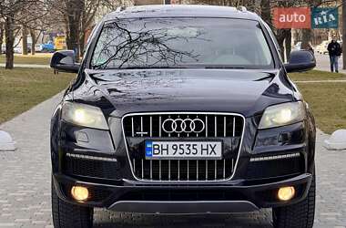 Внедорожник / Кроссовер Audi Q7 2011 в 