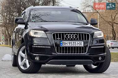 Внедорожник / Кроссовер Audi Q7 2011 в 