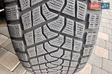Внедорожник / Кроссовер Audi Q7 2011 в 