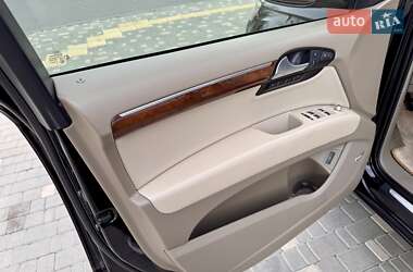 Внедорожник / Кроссовер Audi Q7 2011 в 