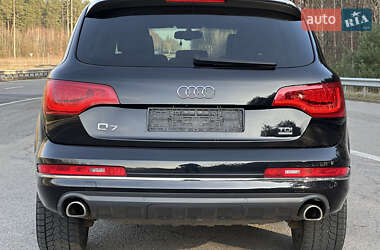 Позашляховик / Кросовер Audi Q7 2014 в 