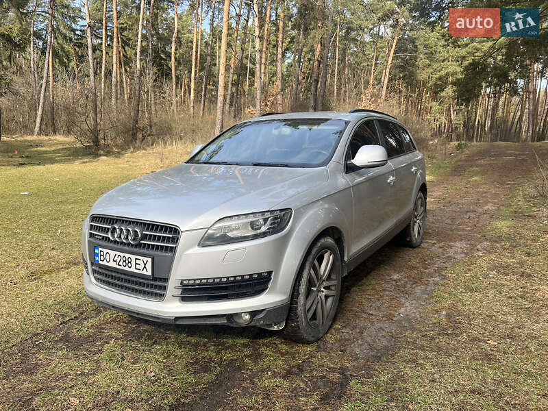 Позашляховик / Кросовер Audi Q7 2008 в Кременці