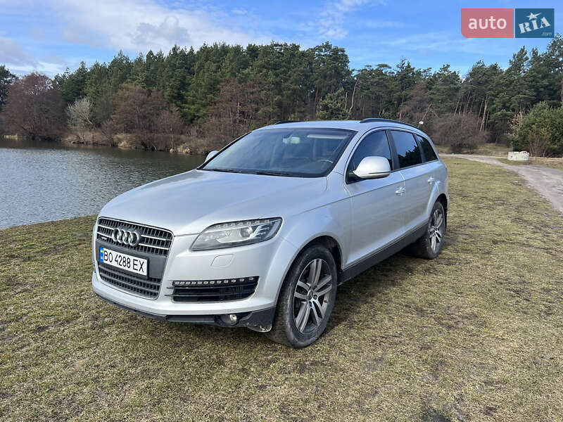 Позашляховик / Кросовер Audi Q7 2008 в Кременці