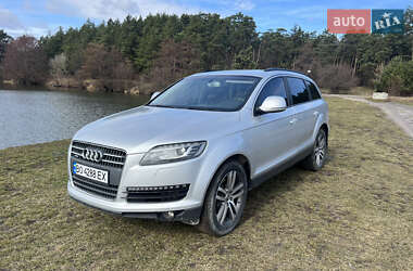 Внедорожник / Кроссовер Audi Q7 2008 в 