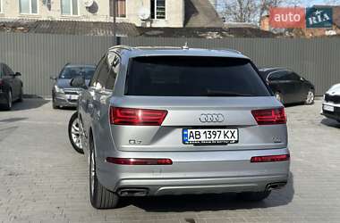 Внедорожник / Кроссовер Audi Q7 2017 в 
