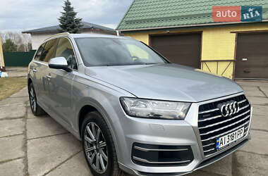 Позашляховик / Кросовер Audi Q7 2017 в 