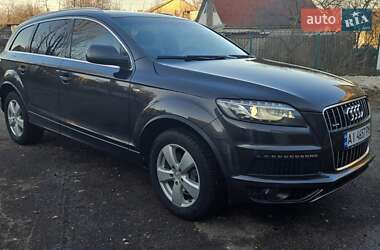 Внедорожник / Кроссовер Audi Q7 2014 в 