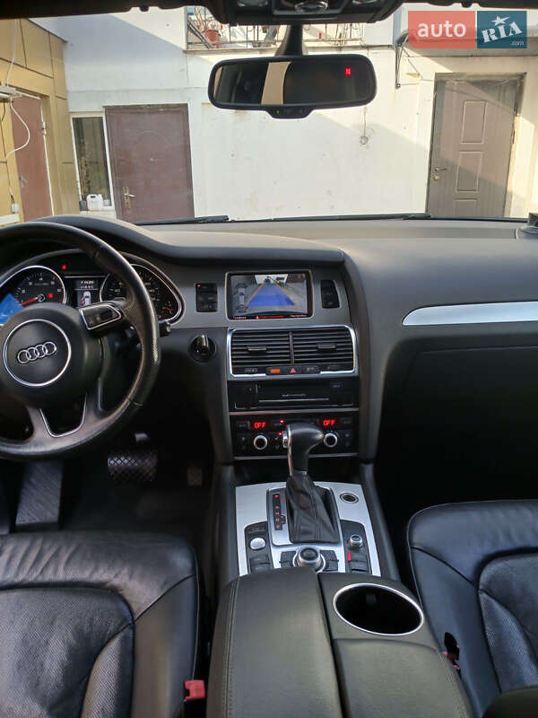 Позашляховик / Кросовер Audi Q7 2013 в Одесі