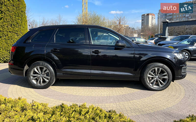 Внедорожник / Кроссовер Audi Q7 2017 в Львове