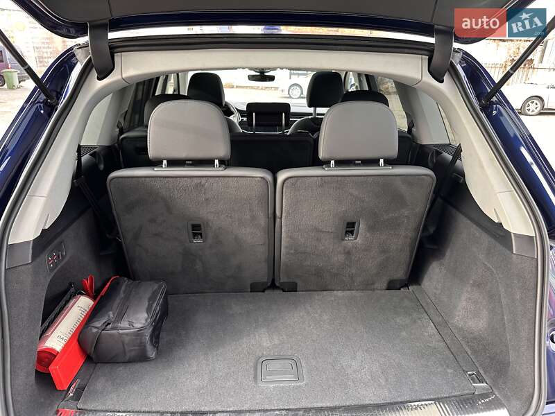 Позашляховик / Кросовер Audi Q7 2023 в Одесі