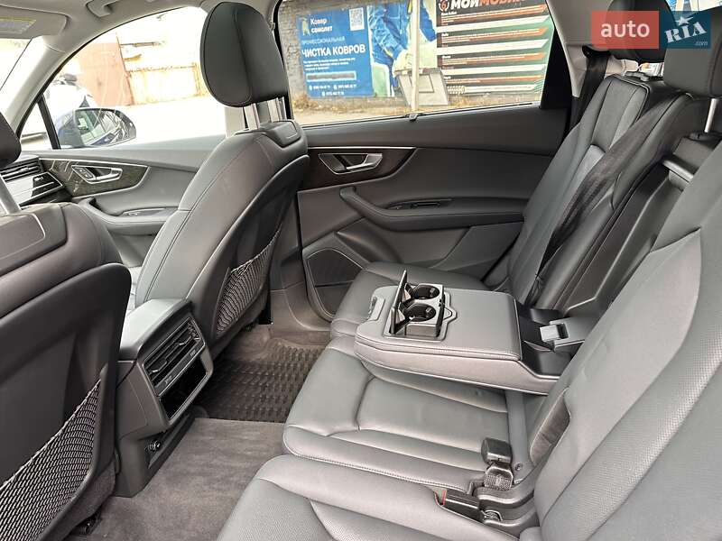 Позашляховик / Кросовер Audi Q7 2023 в Одесі