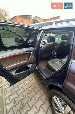 Внедорожник / Кроссовер Audi Q7 2012 в 
