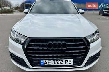Внедорожник / Кроссовер Audi Q7 2016 в Днепре