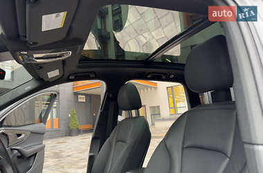 Внедорожник / Кроссовер Audi Q7 2021 в 
