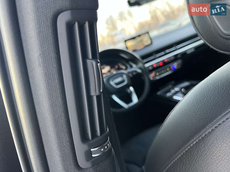Позашляховик / Кросовер Audi Q7 2016 в Тернополі