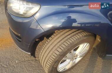 Внедорожник / Кроссовер Audi Q7 2012 в 