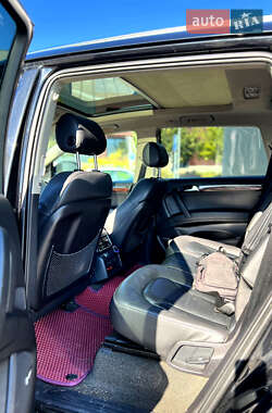Внедорожник / Кроссовер Audi Q7 2007 в 
