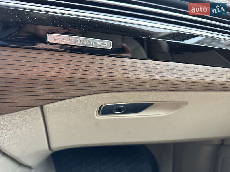 Внедорожник / Кроссовер Audi Q7 2016 в Николаеве