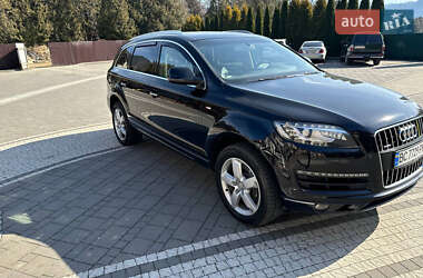 Внедорожник / Кроссовер Audi Q7 2012 в 