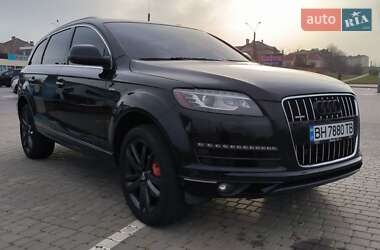 Внедорожник / Кроссовер Audi Q7 2014 в 