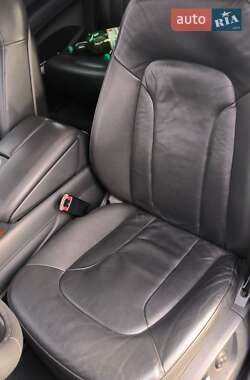 Внедорожник / Кроссовер Audi Q7 2014 в 