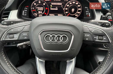 Внедорожник / Кроссовер Audi Q7 2018 в 