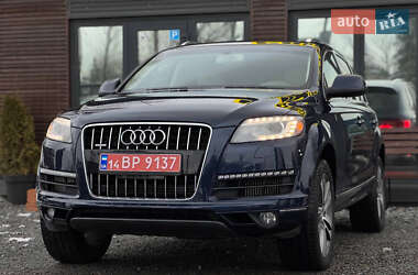 Внедорожник / Кроссовер Audi Q7 2012 в 