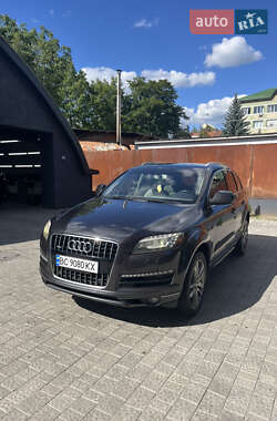 Внедорожник / Кроссовер Audi Q7 2010 в 