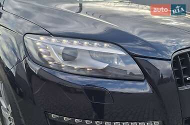 Внедорожник / Кроссовер Audi Q7 2011 в 