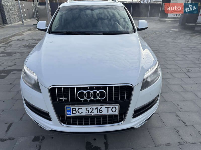 Внедорожник / Кроссовер Audi Q7 2015 в Самборе