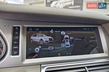 Внедорожник / Кроссовер Audi Q7 2012 в 