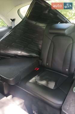 Внедорожник / Кроссовер Audi Q7 2012 в 