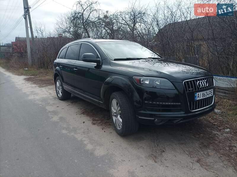 Внедорожник / Кроссовер Audi Q7 2012 в Вышгороде