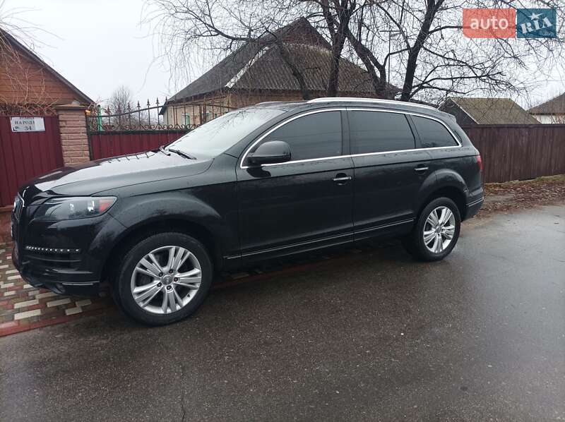 Внедорожник / Кроссовер Audi Q7 2012 в Вышгороде