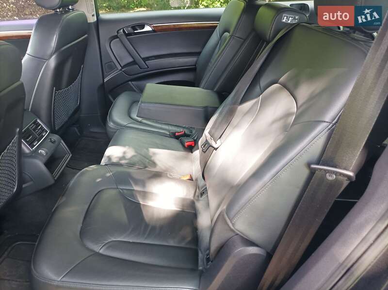 Внедорожник / Кроссовер Audi Q7 2012 в Вышгороде
