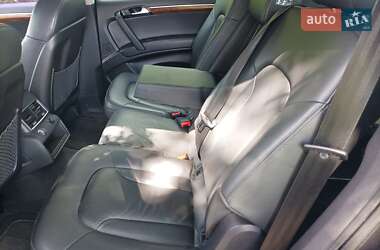 Внедорожник / Кроссовер Audi Q7 2012 в 