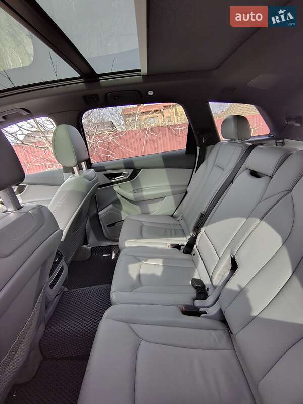 Позашляховик / Кросовер Audi Q7 2018 в Дніпрі фото 14 Позашляховик / Кросовер Audi Q7 2018 в Дніпрі