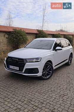 Внедорожник / Кроссовер Audi Q7 2016 в Черновцах