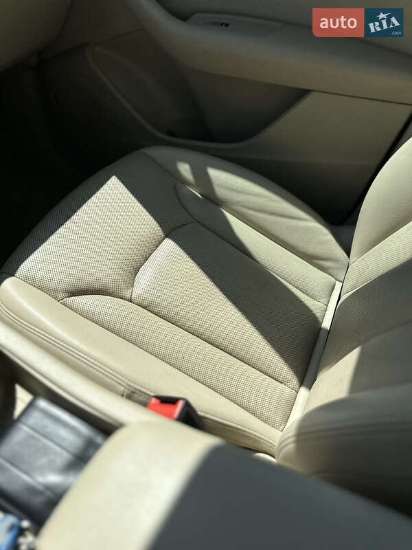 Внедорожник / Кроссовер Audi Q7 2016 в Днепре