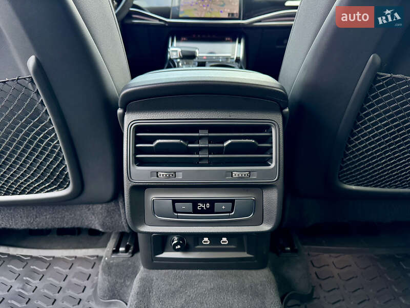 Внедорожник / Кроссовер Audi Q7 2023 в Киеве