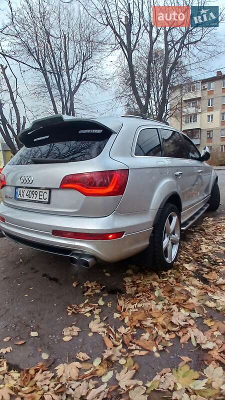 Внедорожник / Кроссовер Audi Q7 2007 в Киеве