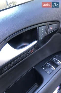 Внедорожник / Кроссовер Audi Q7 2014 в 