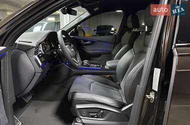 Внедорожник / Кроссовер Audi Q7 2024 в 