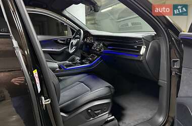Внедорожник / Кроссовер Audi Q7 2024 в 