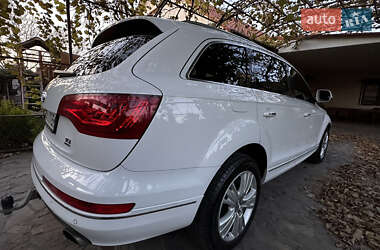 Внедорожник / Кроссовер Audi Q7 2012 в 