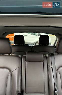Внедорожник / Кроссовер Audi Q7 2012 в 