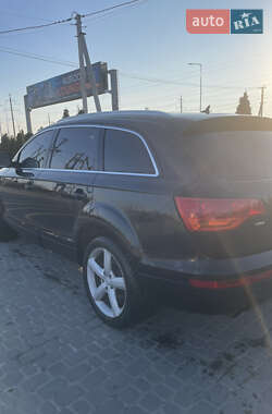 Внедорожник / Кроссовер Audi Q7 2007 в 