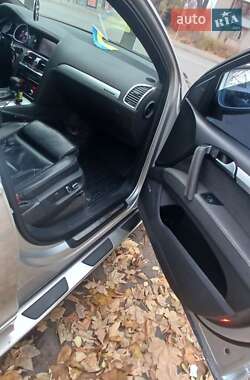 Внедорожник / Кроссовер Audi Q7 2007 в 